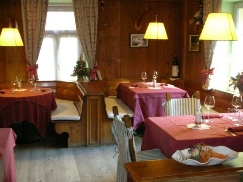 Hotel Dolomiti Moena Extérieur photo