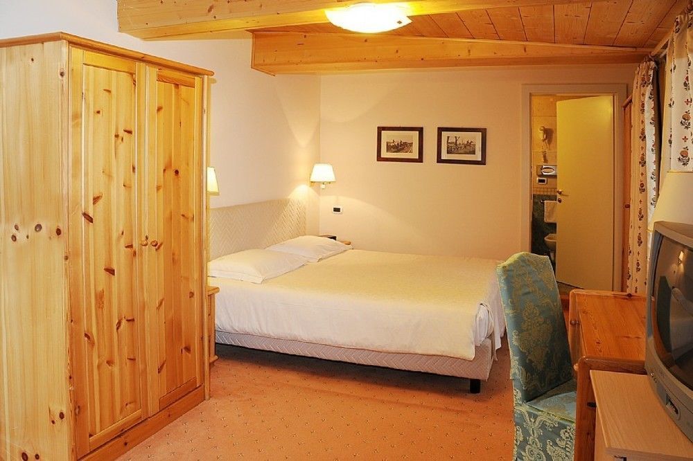 Hotel Dolomiti Moena Extérieur photo